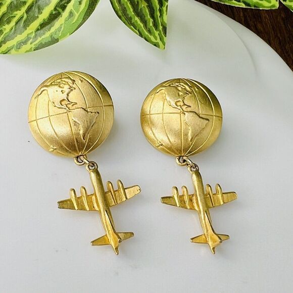 RARE JJ Jonette World Globe Airplane Earrings Dangle Brushed Satin Gold Ton 4129 - Picture 3 of 8